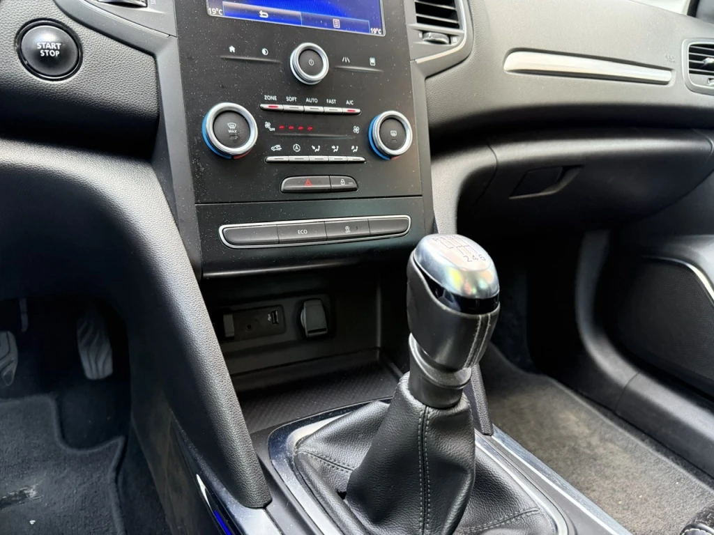 Renault Mégane – foto 23