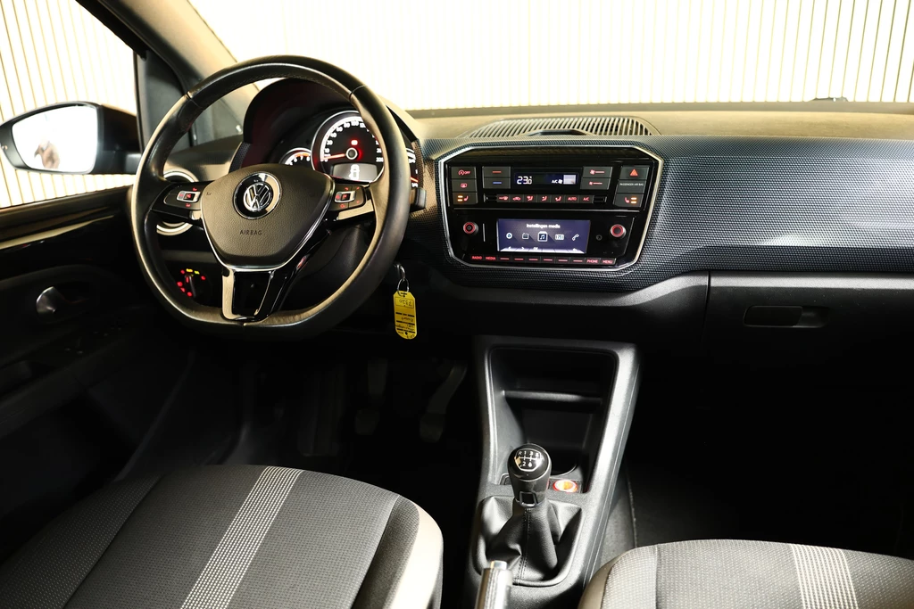 Volkswagen up! – foto 9