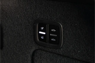 Porsche Cayenne – thumbnail 26
