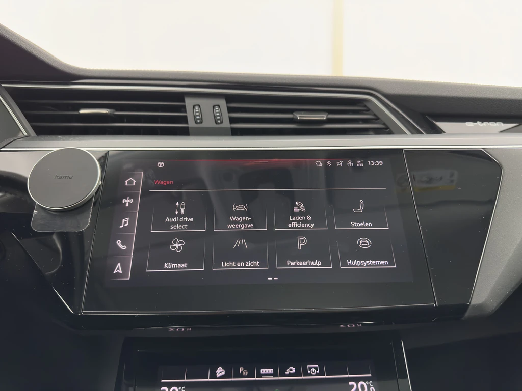Audi e-tron – foto 17