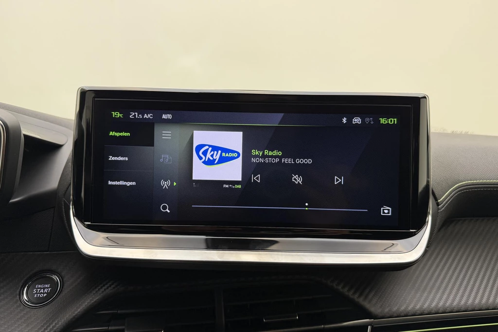 Peugeot 208 – foto 24