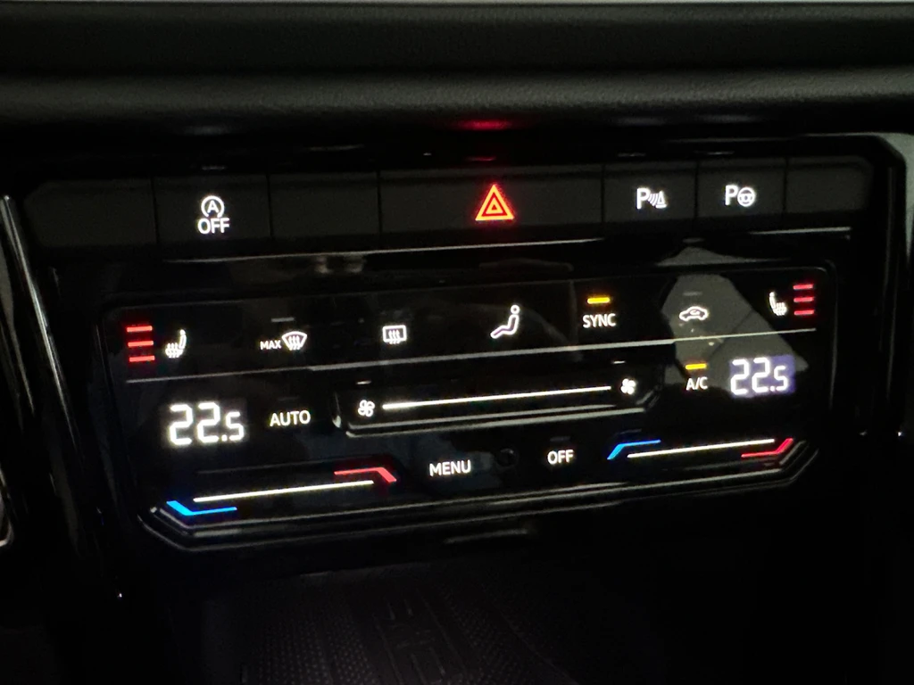 Volkswagen T-Roc – foto 15