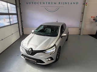 Renault Clio – thumbnail 2