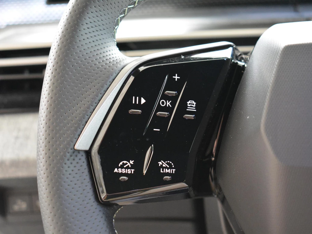 Peugeot e-3008 – foto 25