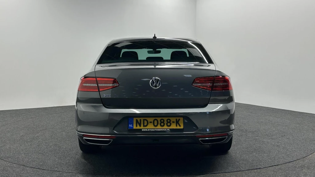 Volkswagen Passat – foto 4