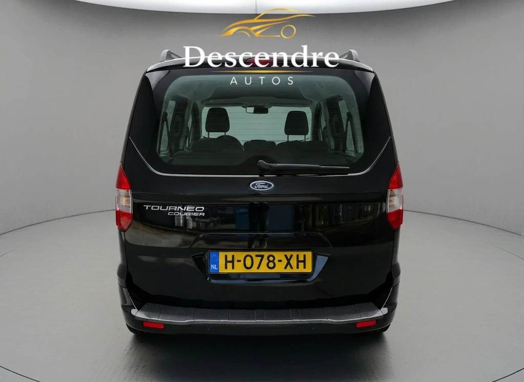 Ford Tourneo Courier – foto 4