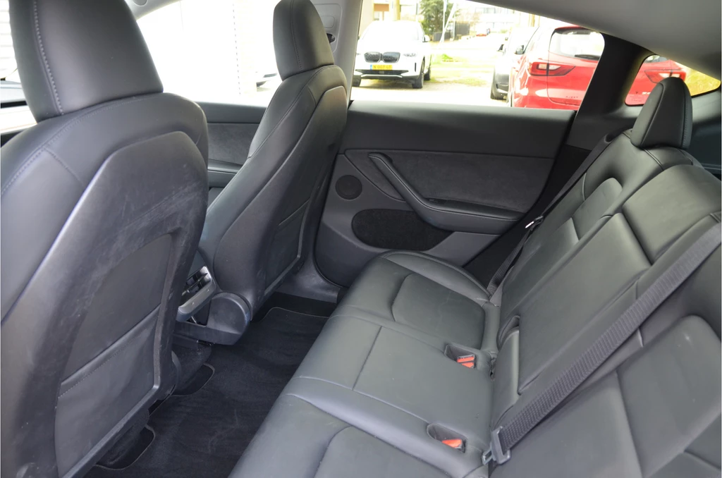Tesla Model Y – foto 12