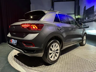 Volkswagen T-Roc – thumbnail 10