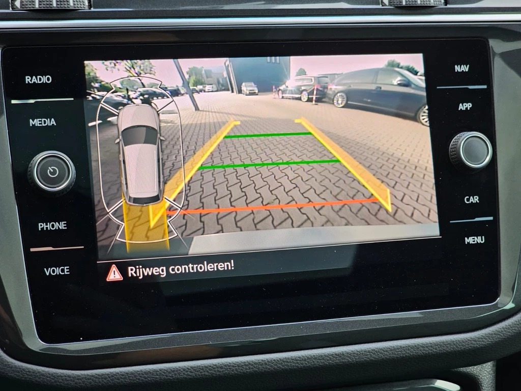 Volkswagen Tiguan – foto 30