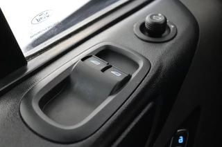 Ford Transit Custom – thumbnail 13
