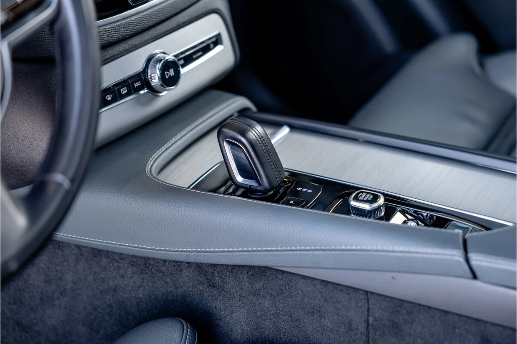 Volvo XC90 – foto 28