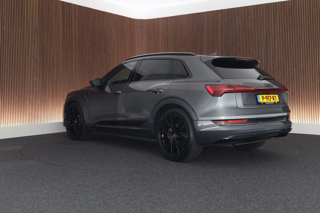 Audi e-tron – foto 3
