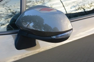 Suzuki Swace – thumbnail 12