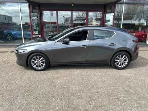 Mazda 3 2.0 SA-G COMF. BOSE