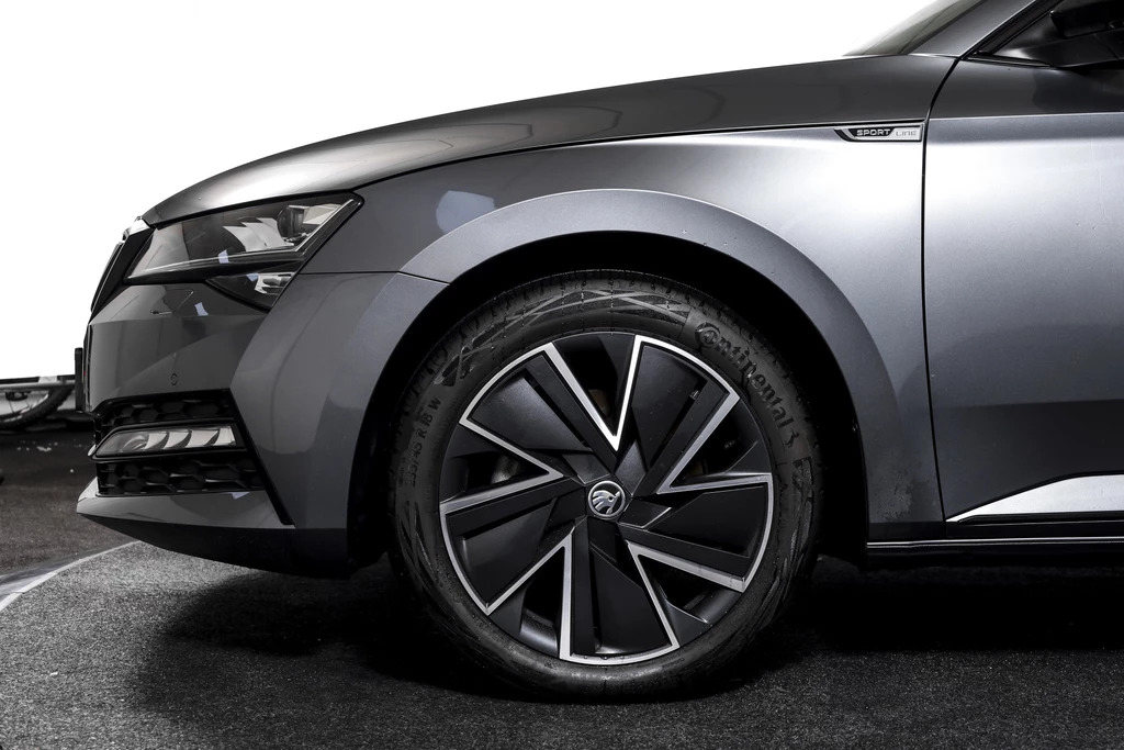 Škoda Superb – foto 60