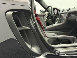 Porsche 718 – thumbnail 18