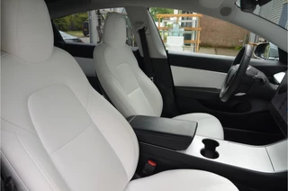Tesla Model 3 – thumbnail 6