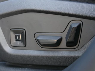 Peugeot e-3008 – thumbnail 12