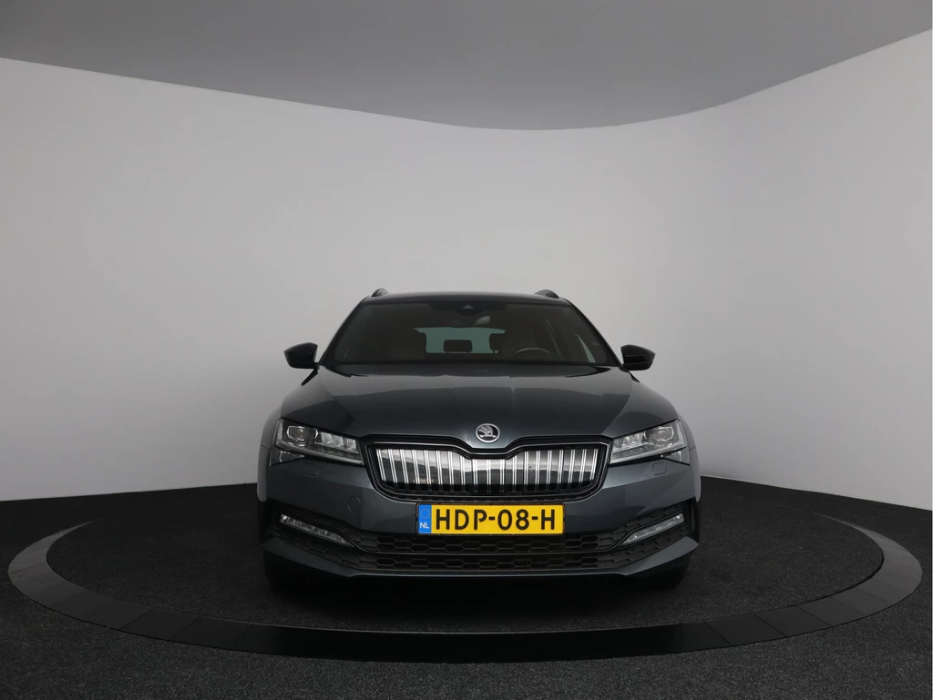 Škoda Superb – foto 9