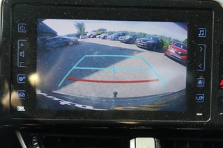 Toyota C-HR – thumbnail 12
