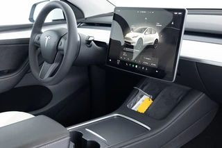 Tesla Model Y – thumbnail 7