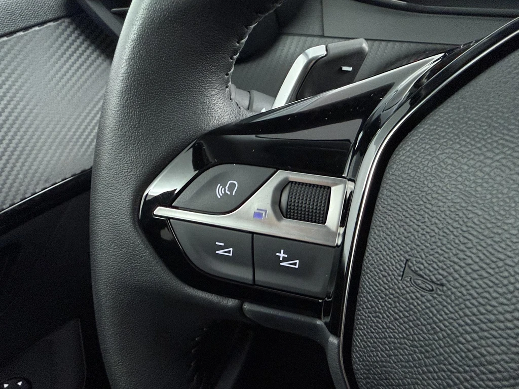 Peugeot 208 – foto 18