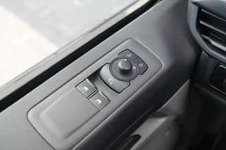 Ford Transit Custom – thumbnail 17