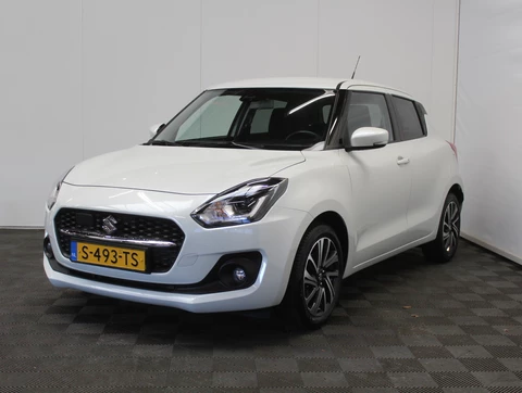 Suzuki Swift 1.2 Style Smart Hybrid CARPLAY | CLIMATE | ADAPCRUISE | DAB | NAVI | LMV16 | CAMERA | PDCA | LED | STOELVERW