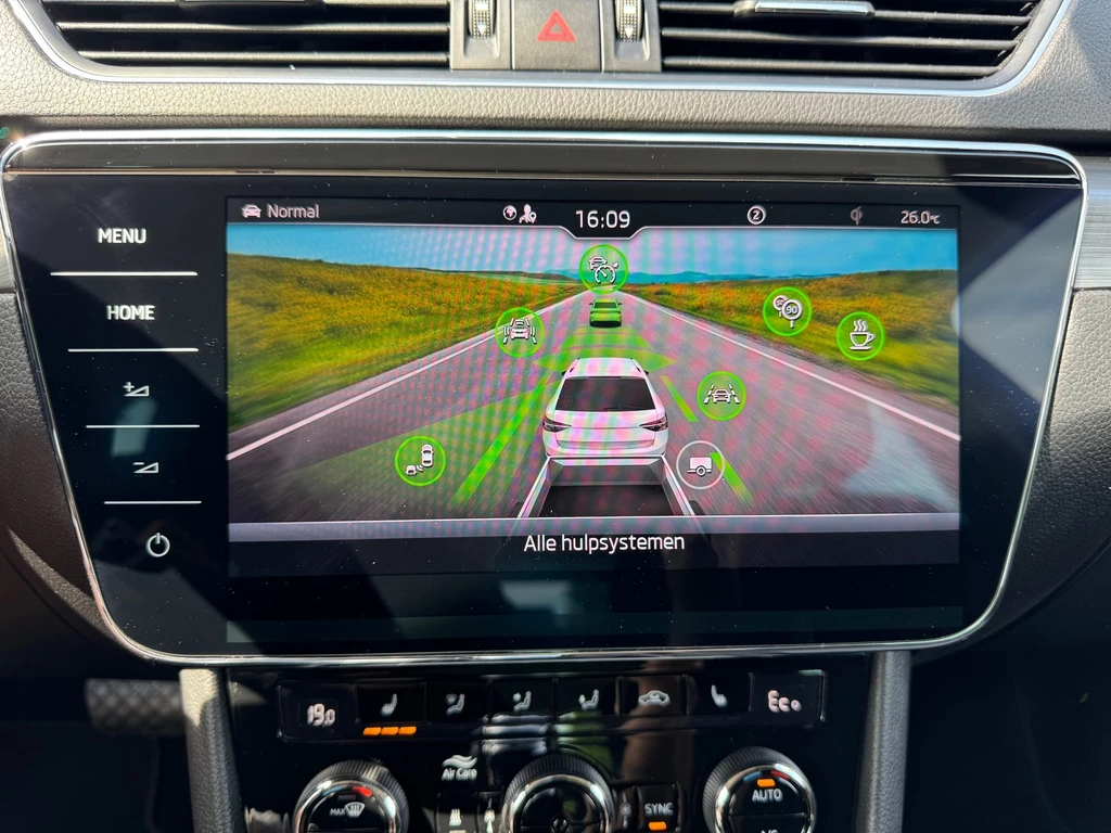 Škoda Superb – foto 14