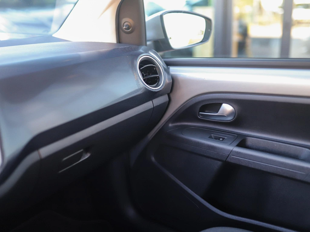 Volkswagen up! – foto 41
