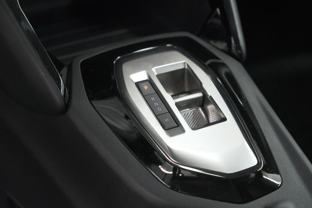 Peugeot 208 – foto 33