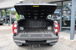 Toyota Hilux – thumbnail 9