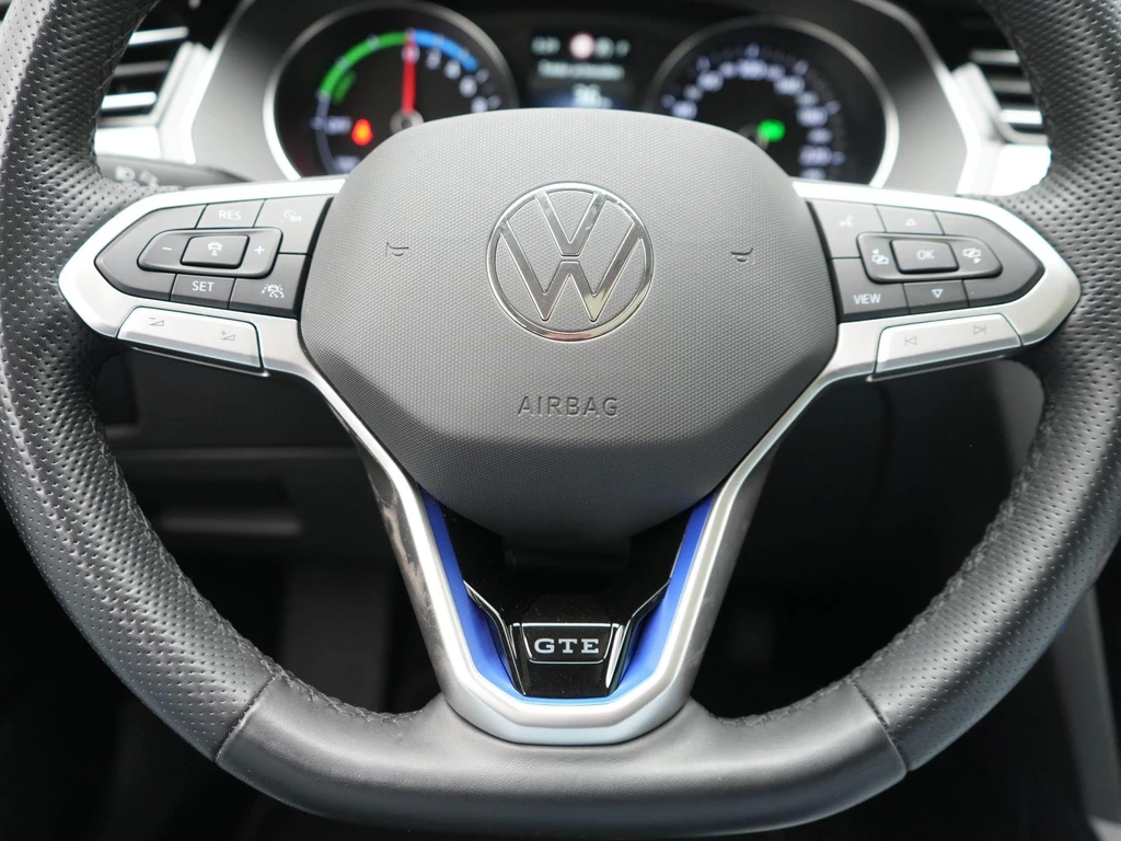 Volkswagen Passat – foto 17