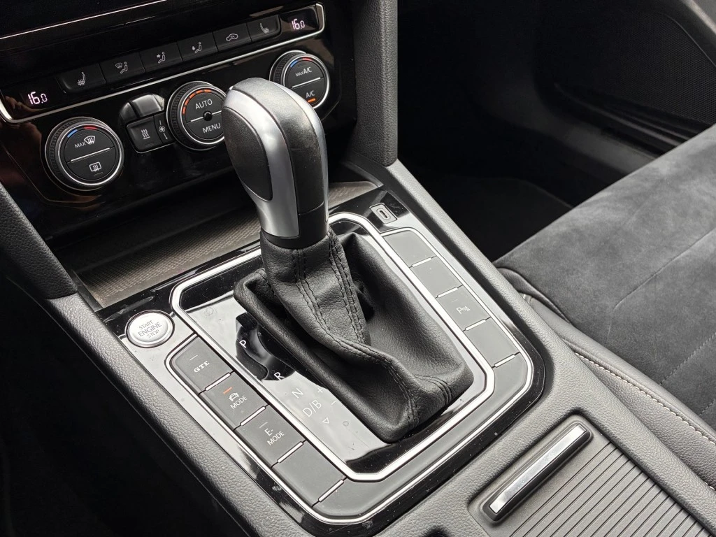 Volkswagen Passat – foto 23