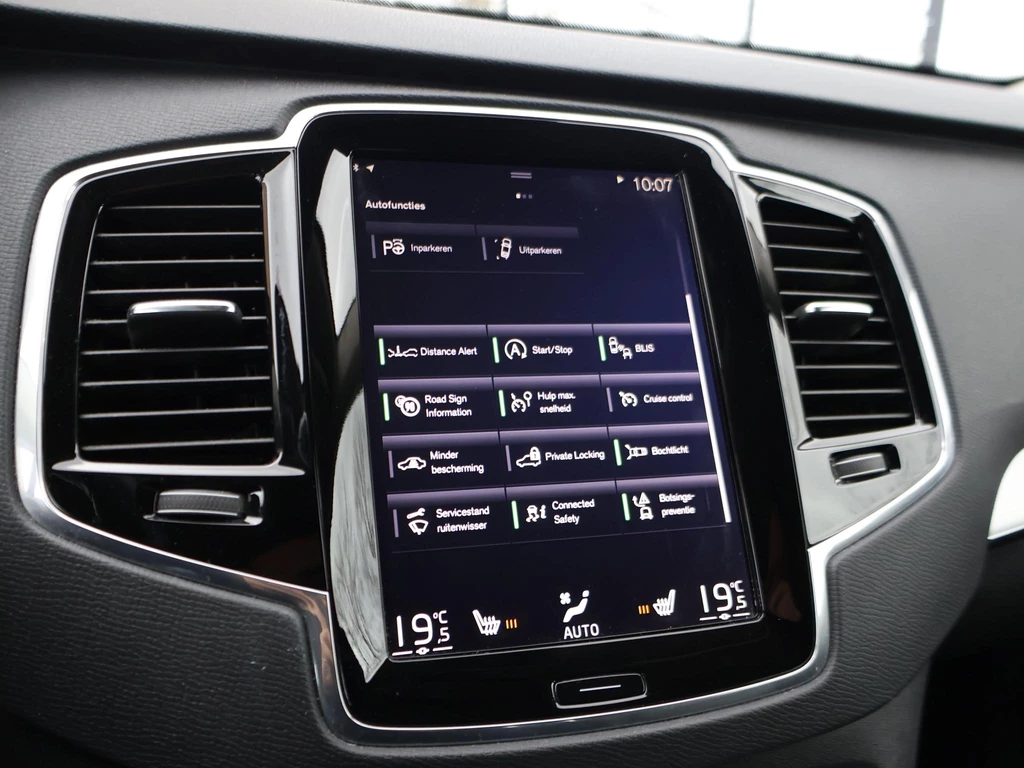 Volvo XC90 – foto 30