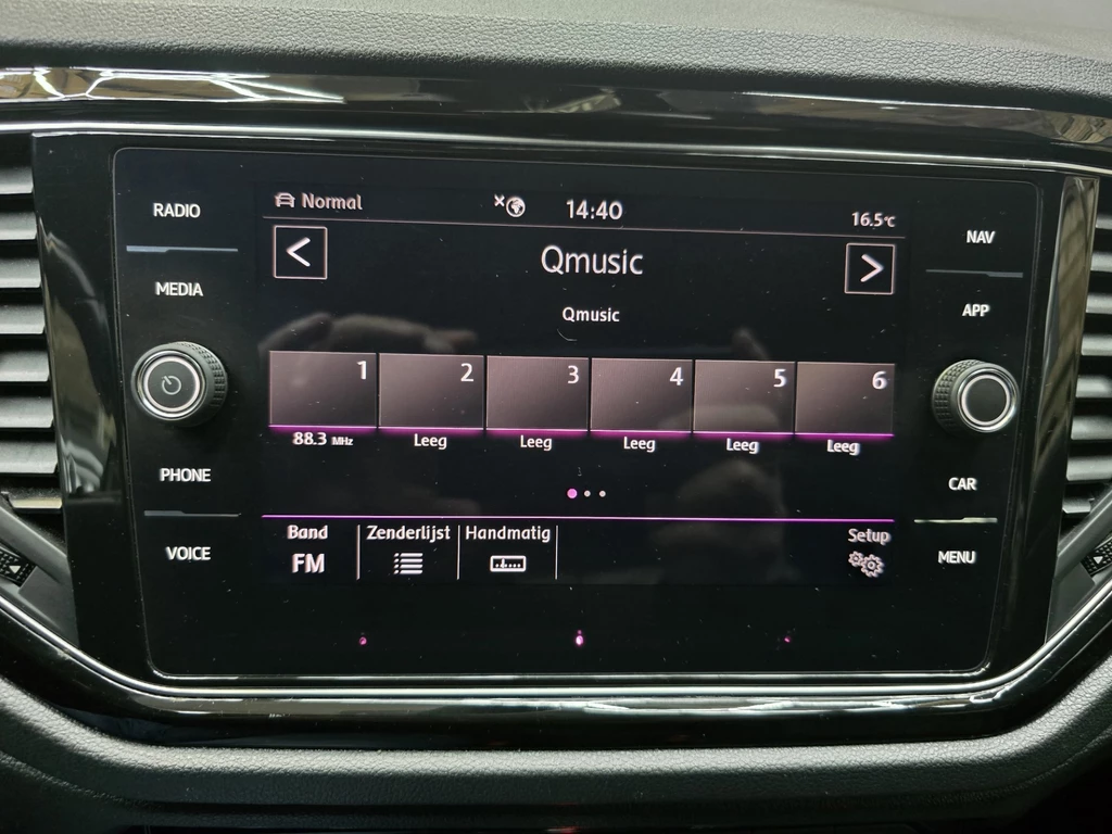 Volkswagen T-Roc – foto 18