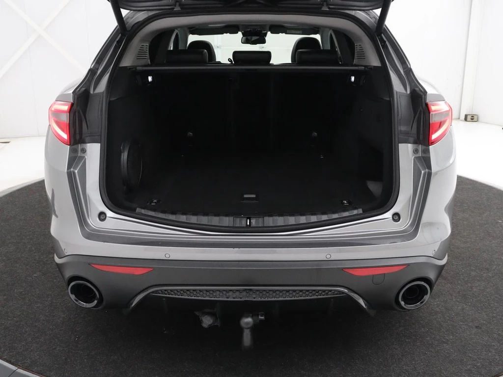 Alfa Romeo Stelvio – foto 13