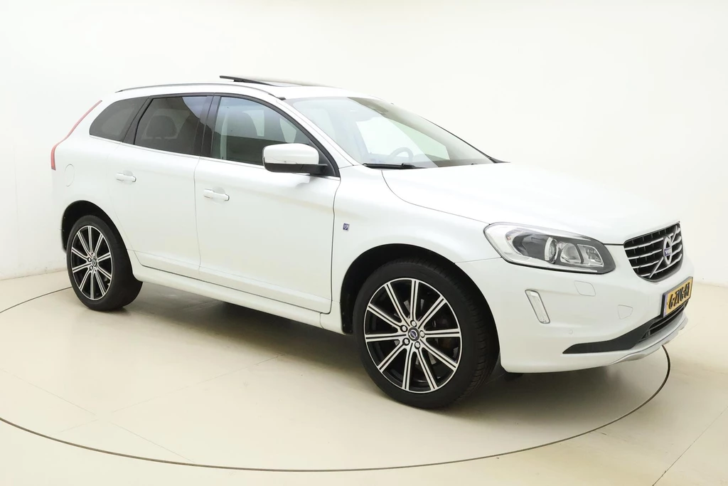 Volvo XC60 – foto 8