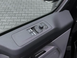 Ford Transit Custom – thumbnail 44