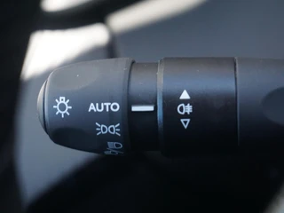 Peugeot 208 – thumbnail 15