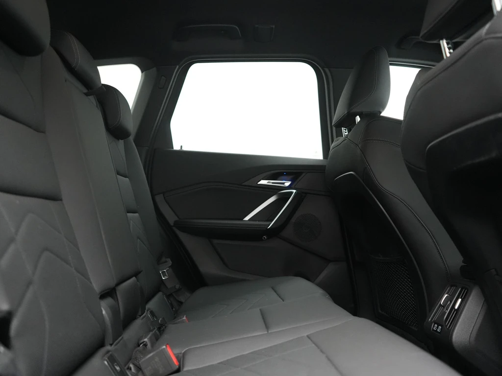 BMW iX1 – foto 15