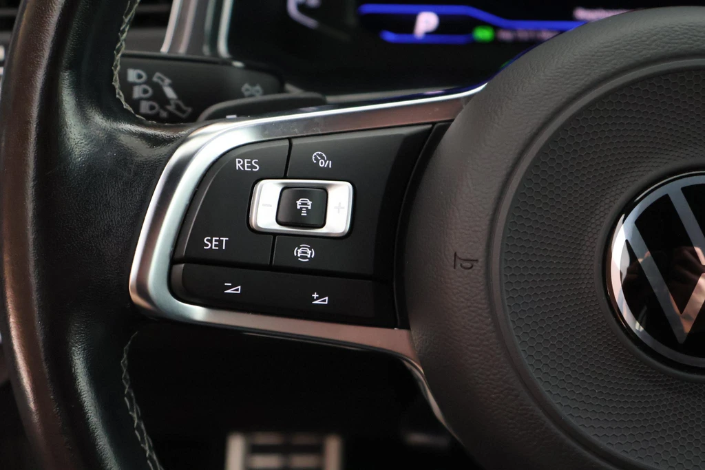 Volkswagen T-Roc – foto 15