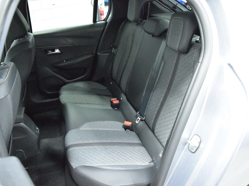 Peugeot 208 – foto 17