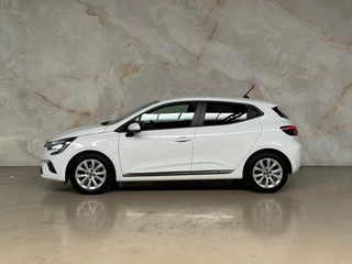 Renault Clio – thumbnail 2
