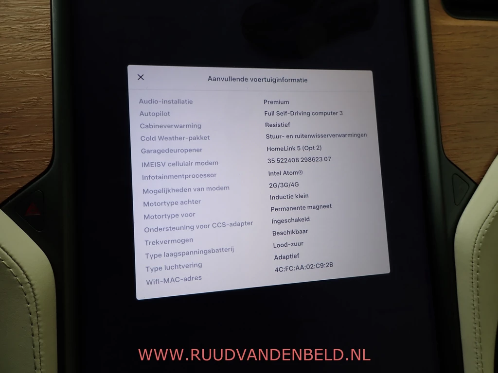 Tesla Model X – foto 12