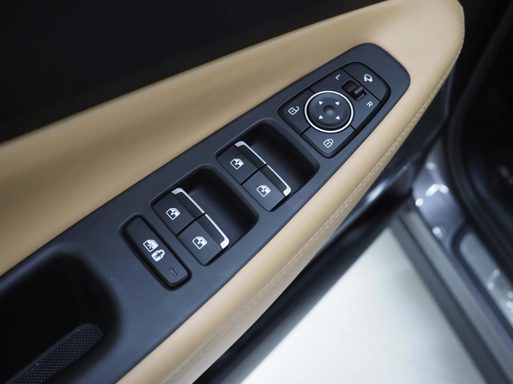 Hyundai Santa Fe – foto 19