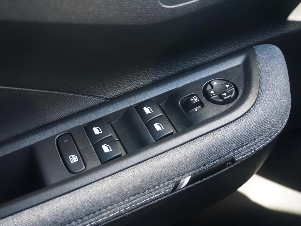 Opel Frontera – foto 13