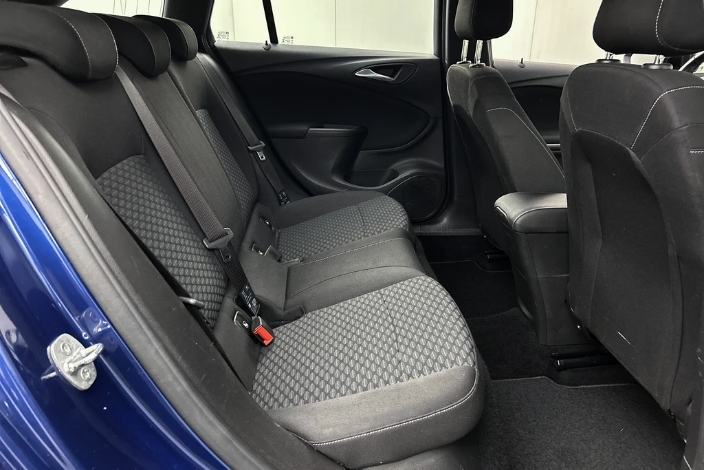 Opel Astra – foto 28