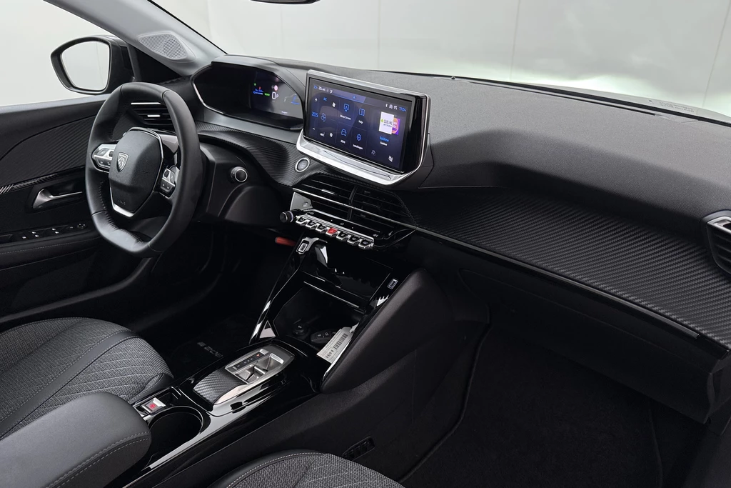 Peugeot e-208 – foto 16