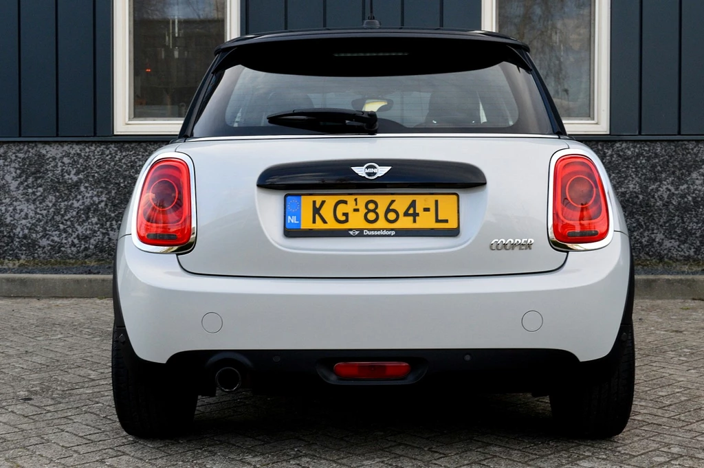 MINI 3-deurs – foto 4